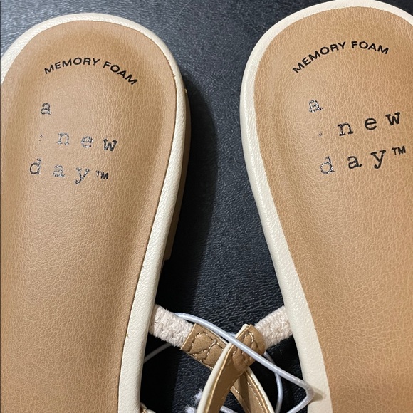 a new day Vienna Cream Lace Pointed Toe Slingback Flats NEW w TAGS no box Sz.7 - Picture 6 of 9